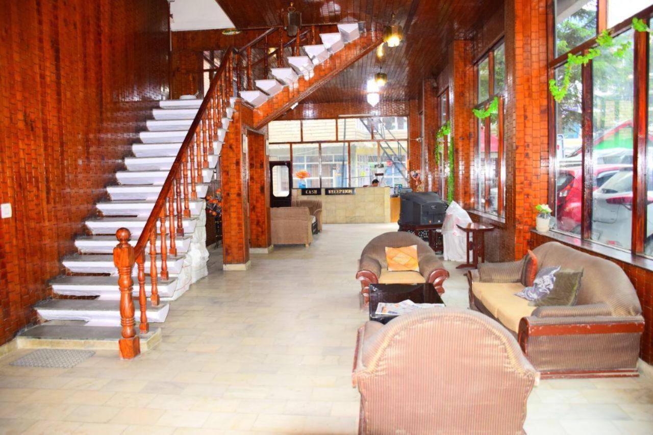 Hadimba Palace Manali Hotel Exterior photo